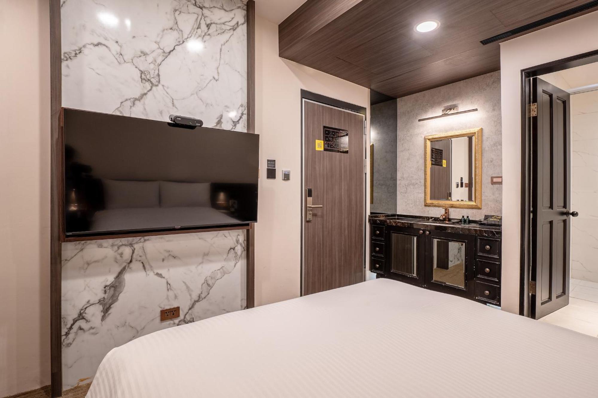 Dream Mansion Hotel Taichung Dış mekan fotoğraf