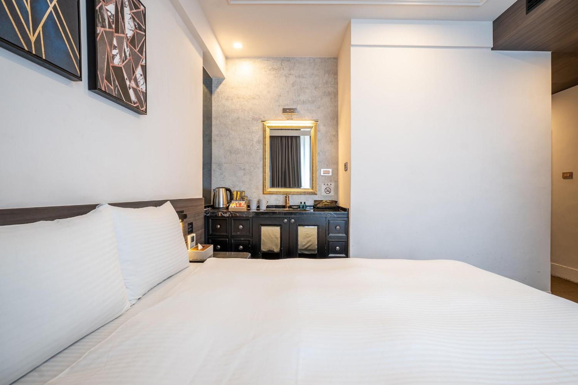 Dream Mansion Hotel Taichung Dış mekan fotoğraf