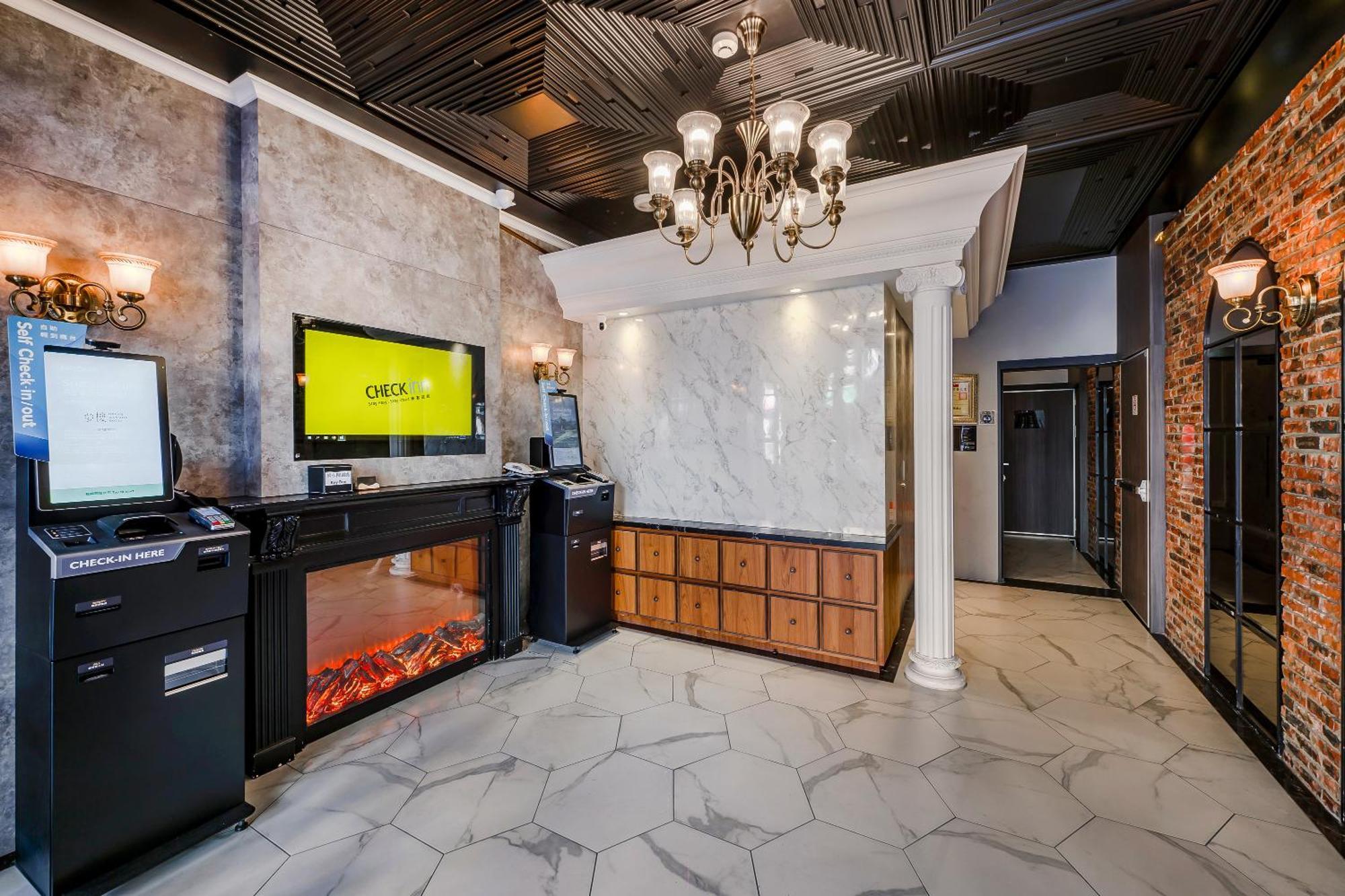 Dream Mansion Hotel Taichung Dış mekan fotoğraf