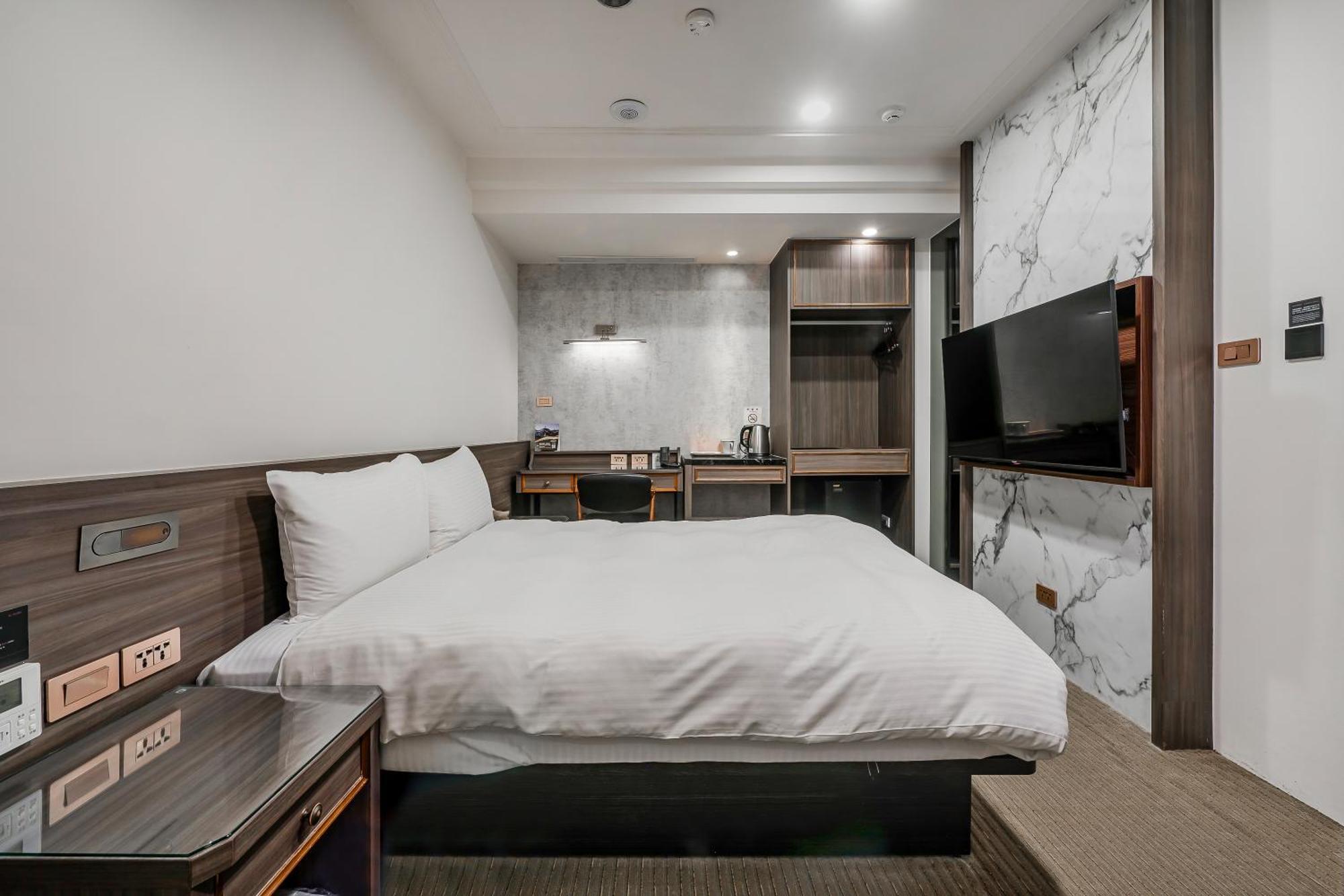Dream Mansion Hotel Taichung Dış mekan fotoğraf