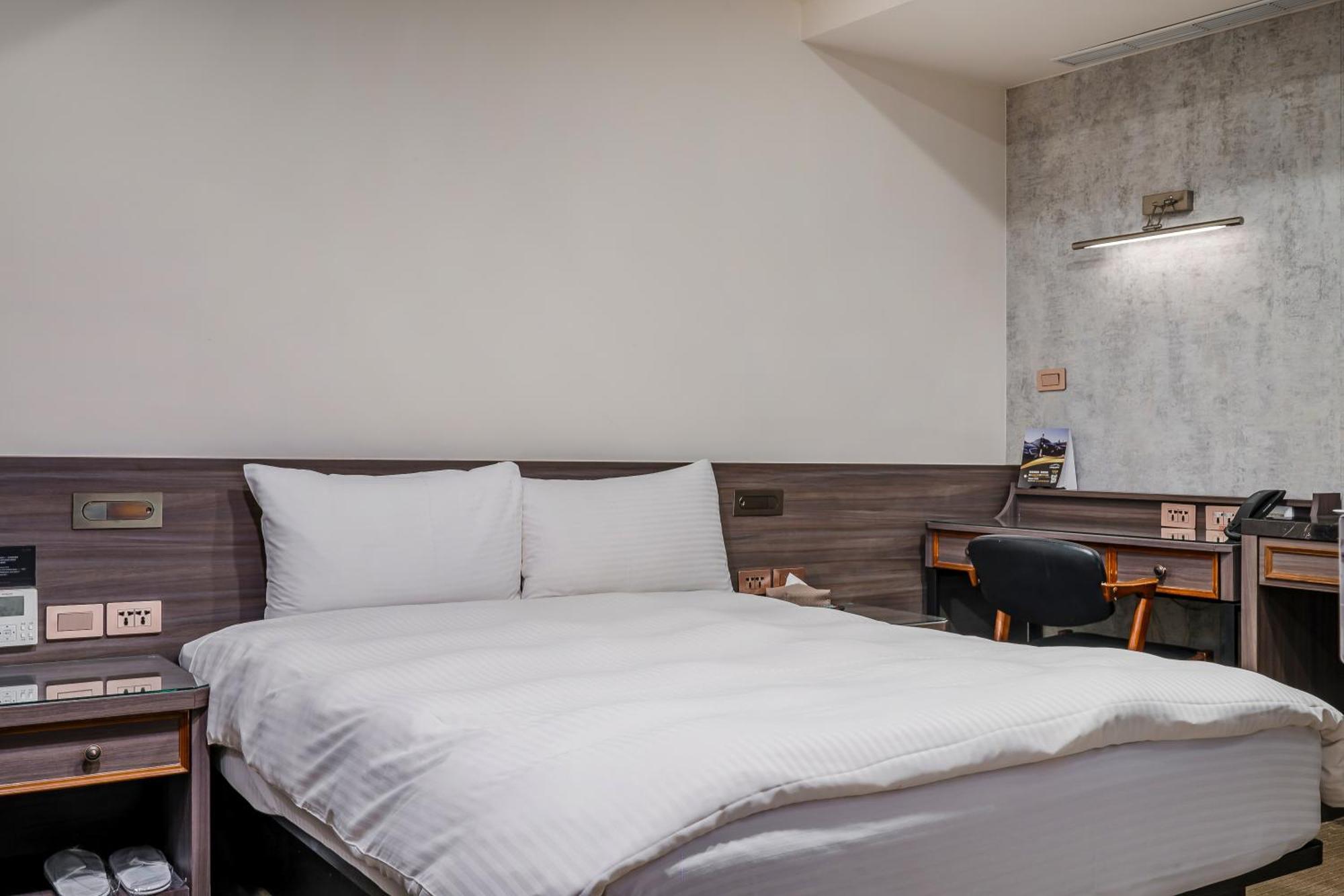 Dream Mansion Hotel Taichung Dış mekan fotoğraf